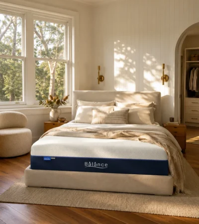 Motion-isolating mattress in a contemporary bedroom offering a stable sleep surface with minimal disturbance from partner movement